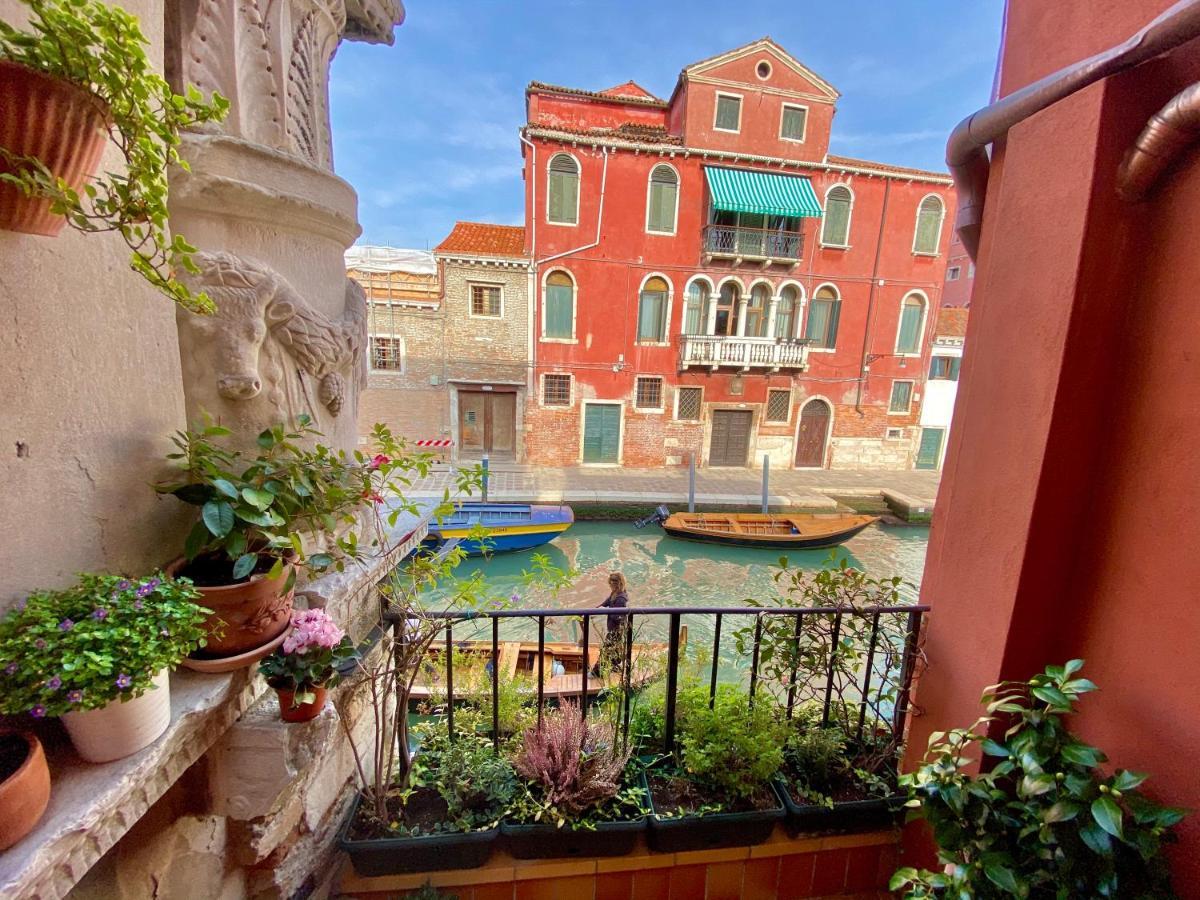 Ca Cammello Private Terrace And Canal View Венеція Екстер'єр фото